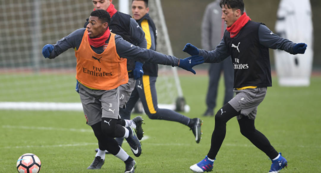 Mesut zil Showcases Stunning Adidas Ace 17 PureControl Boots